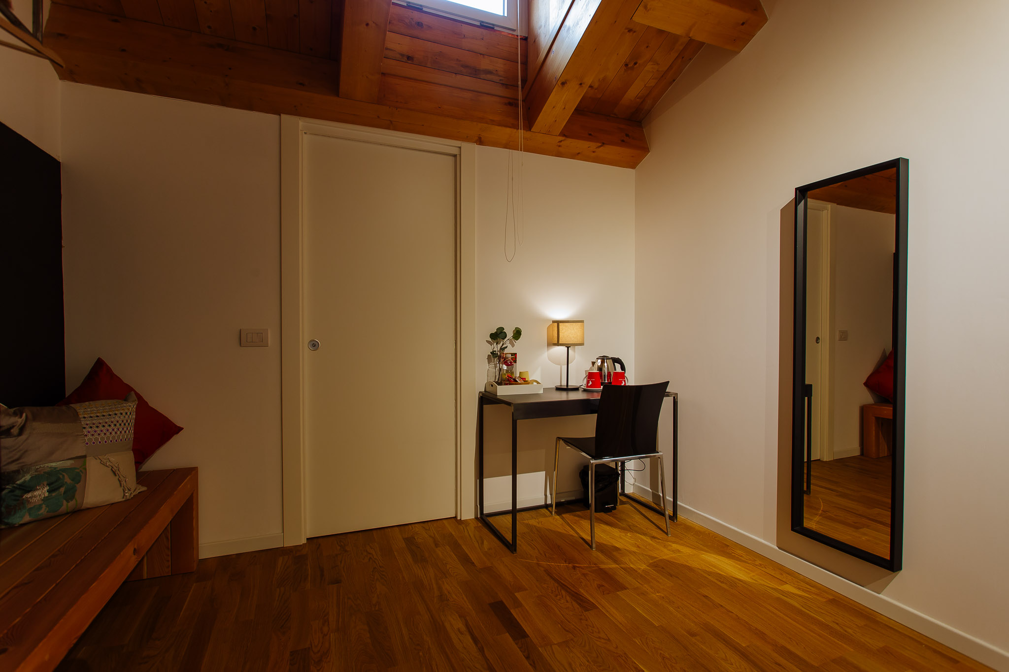 Panoramica della Room 5