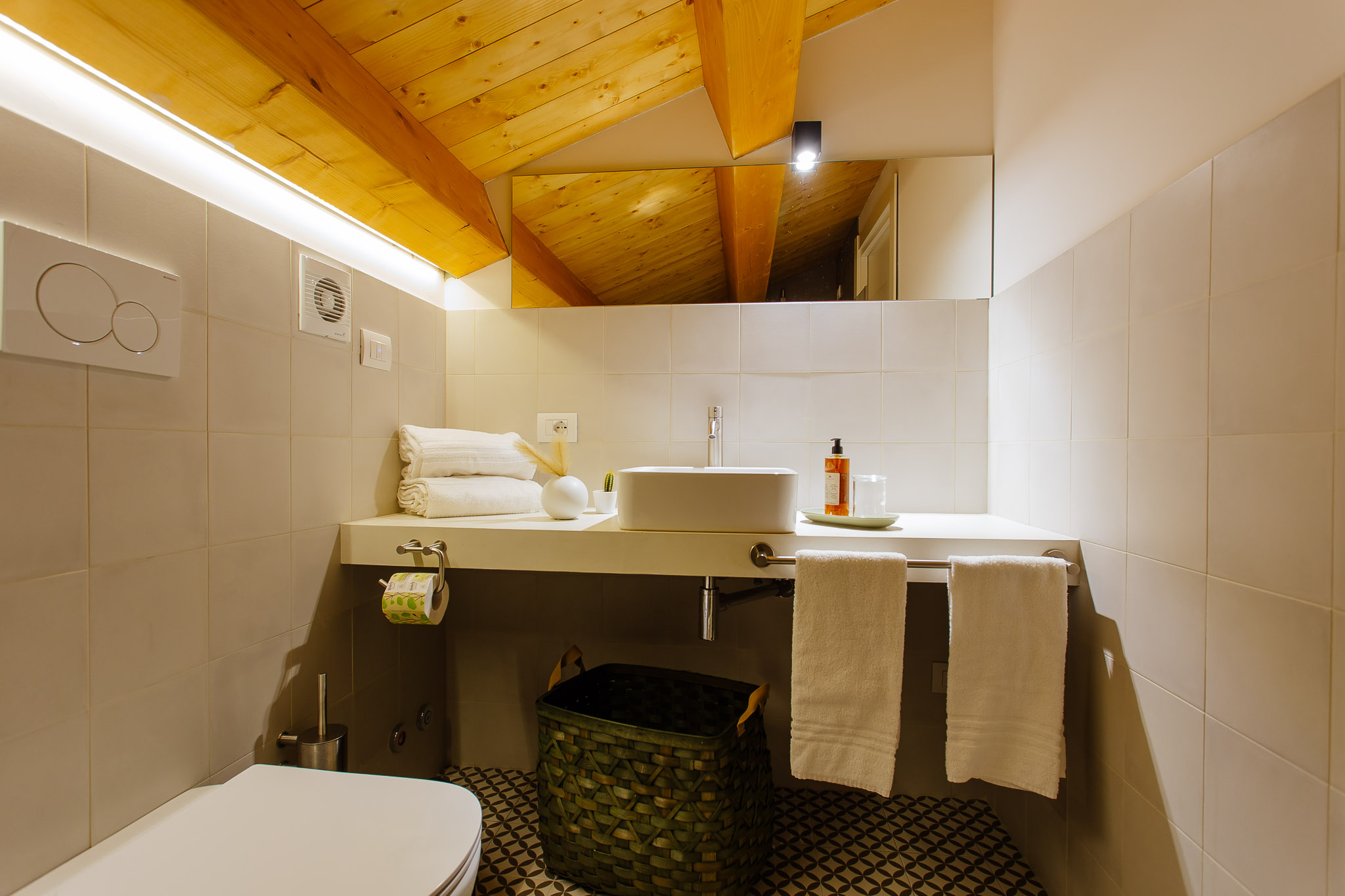 Dettaglio del letto della Room 5